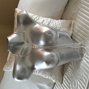 gold tone & silver tone necklace